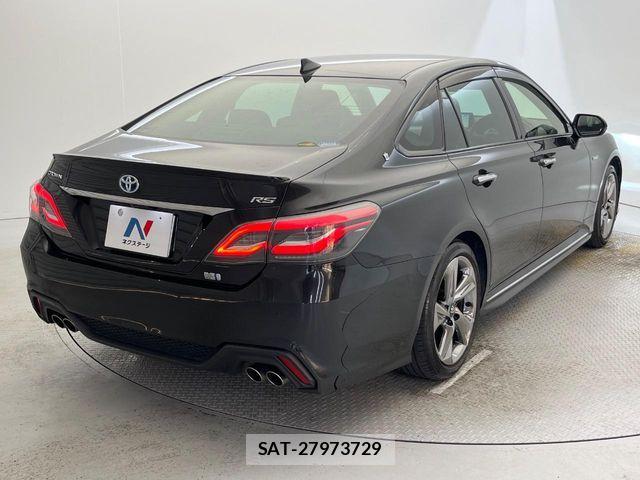 Toyota CROWN SEDAN 2020-03 8741383-17
