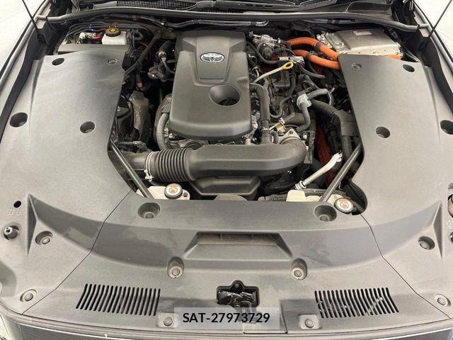 Toyota CROWN SEDAN 2020-03 8741383-19