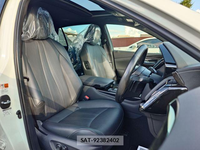 Toyota CROWN SEDAN 2020-01 8741357-11