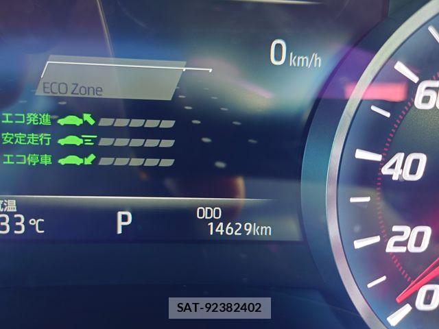 Toyota CROWN SEDAN 2020-01 8741357-13