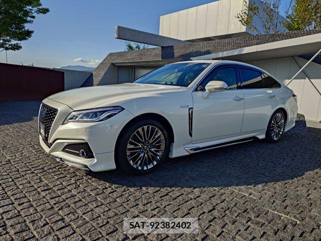 Toyota CROWN SEDAN 2020-01 8741357-1