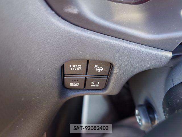 Toyota CROWN SEDAN 2020-01 8741357-20