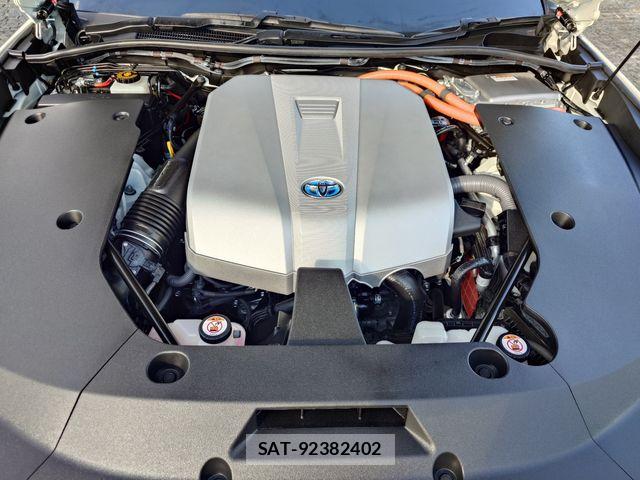 Toyota CROWN SEDAN 2020-01 8741357-25