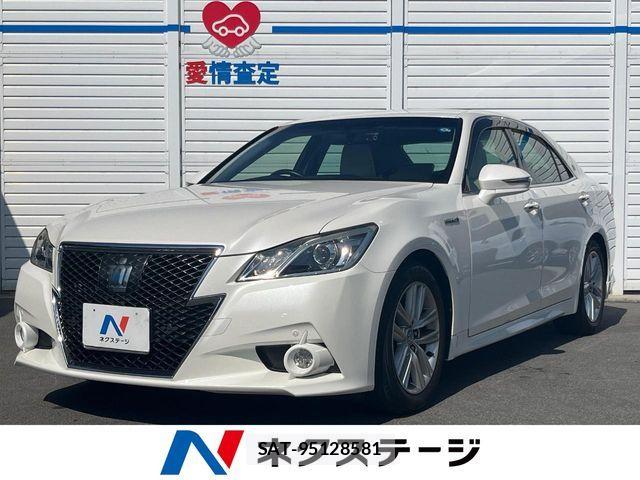 Toyota CROWN SEDAN 2013-10 8741419-0