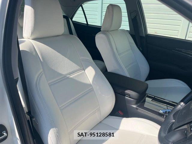 Toyota CROWN SEDAN 2013-10 8741419-9