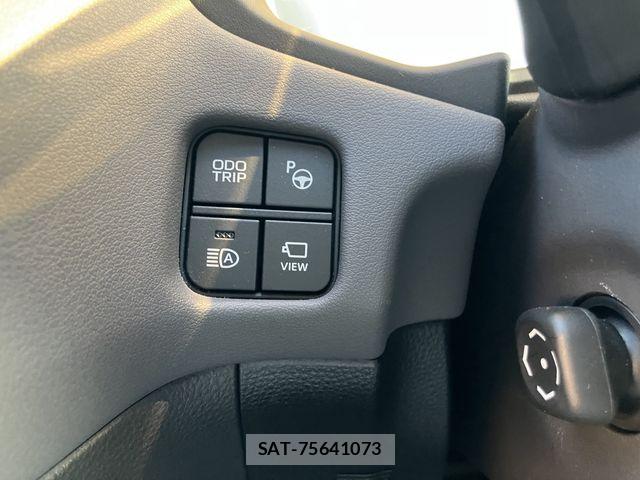 Toyota CROWN SEDAN 2019-07 8741379-14