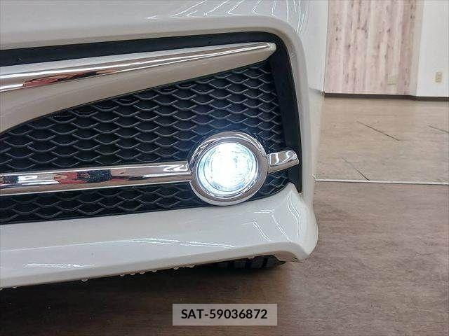 Toyota CROWN SEDAN 2018-07 8741410-11