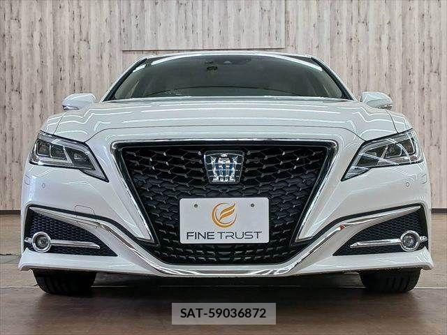 Toyota CROWN SEDAN 2018-07 8741410-13