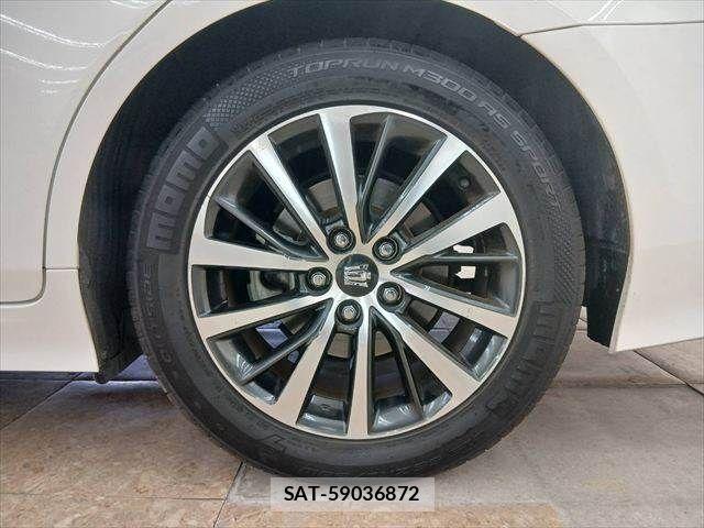 Toyota CROWN SEDAN 2018-07 8741410-27