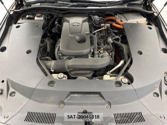 Toyota CROWN SEDAN 2018-06 8741398-17