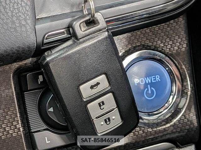 Toyota CROWN SEDAN 2014-12 8741425-9