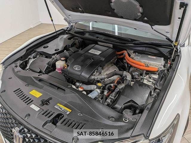 Toyota CROWN SEDAN 2014-12 8741425-13