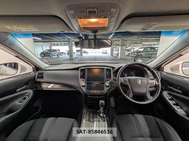 Toyota CROWN SEDAN 2014-12 8741425-1