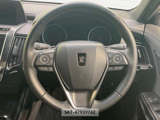 Toyota CROWN SEDAN 2020-03 8741360-12