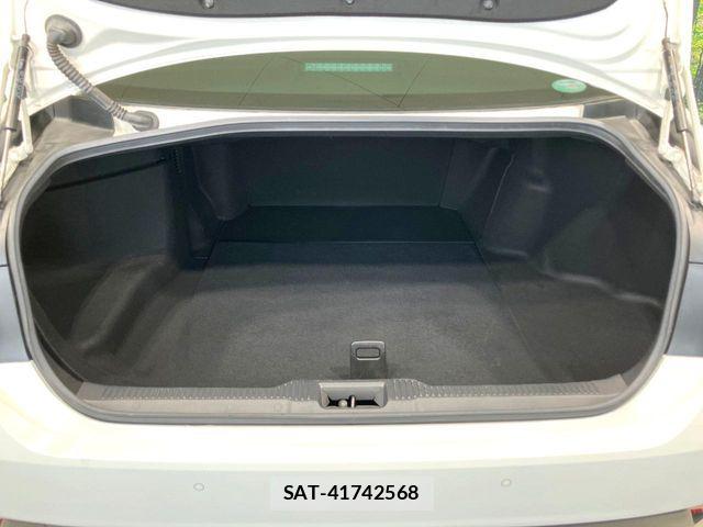 Toyota CROWN SEDAN 2019-07 8741406-9