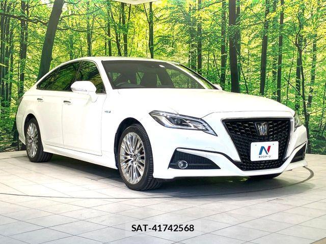 Toyota CROWN SEDAN 2019-07 8741406-15