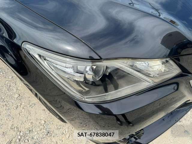 Toyota CROWN SEDAN 2015-01 8741421-12