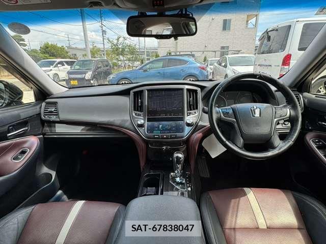Toyota CROWN SEDAN 2015-01 8741421-3