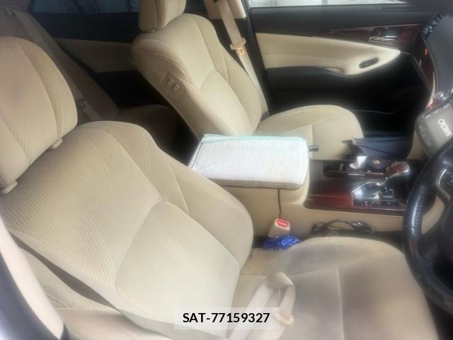 Toyota CROWN SEDAN 2013-03 8741432-9