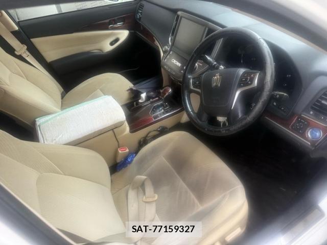 Toyota CROWN SEDAN 2013-03 8741432-8