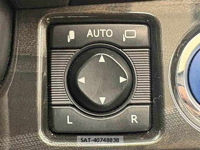 Toyota CROWN SEDAN 2013-03 8741428-9