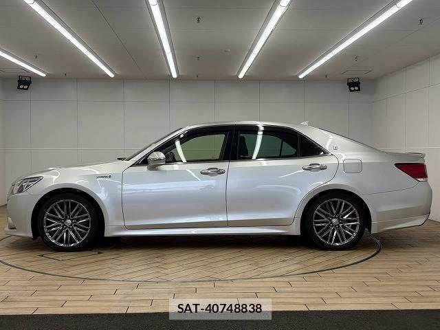 Toyota CROWN SEDAN 2013-03 8741428-16