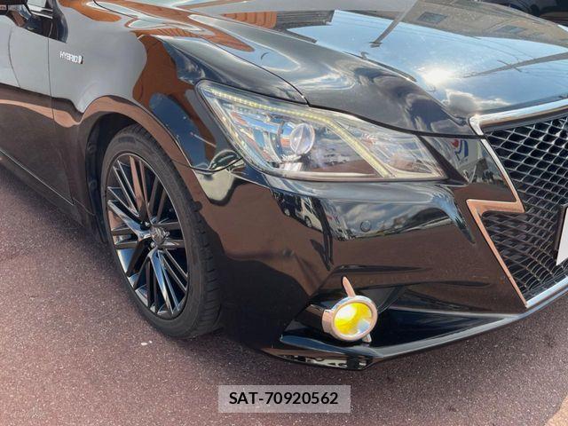 Toyota CROWN SEDAN 2015-03 8741424-12