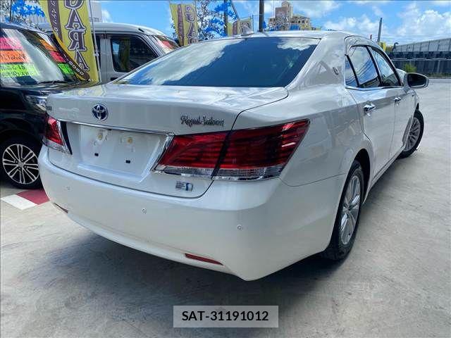Toyota CROWN SEDAN 2013-12 8741420-1