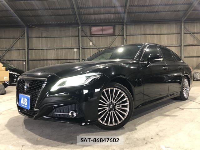 Toyota CROWN SEDAN 2023-03 8741378-0