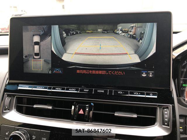 Toyota CROWN SEDAN 2023-03 8741378-3