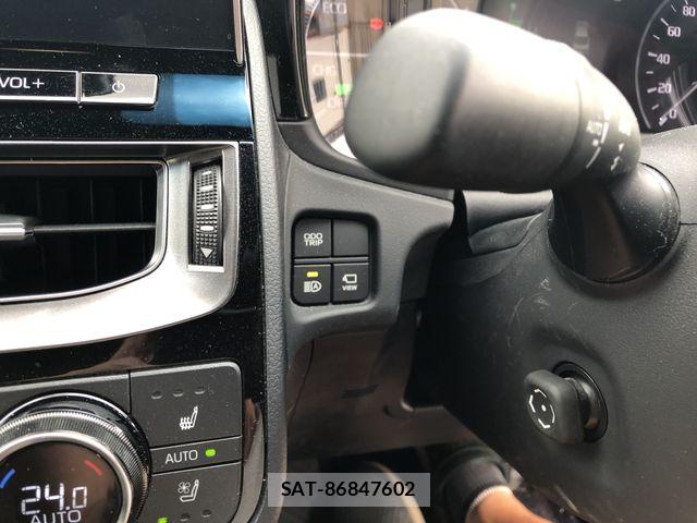 Toyota CROWN SEDAN 2023-03 8741378-5