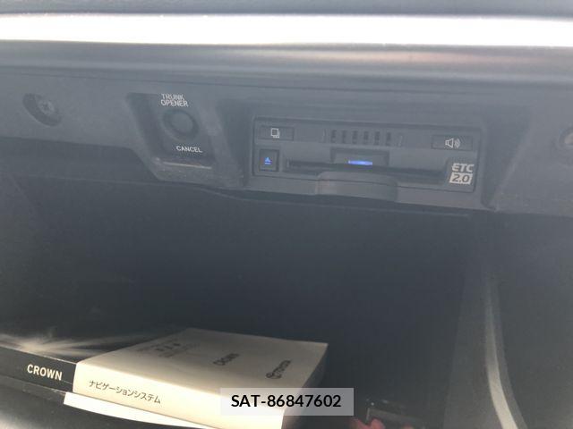 Toyota CROWN SEDAN 2023-03 8741378-8