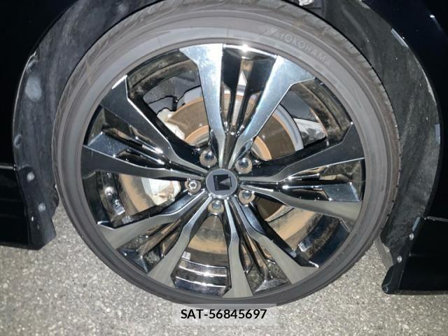 Toyota CROWN SEDAN 2019-09 8741387-3