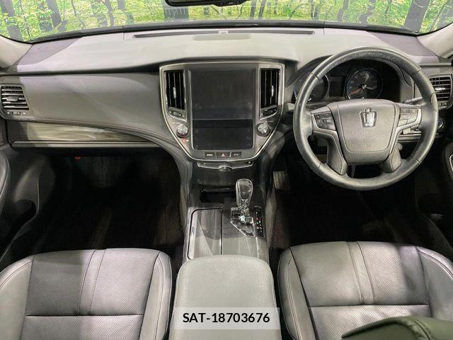 Toyota CROWN SEDAN 2013-05 8741418-1
