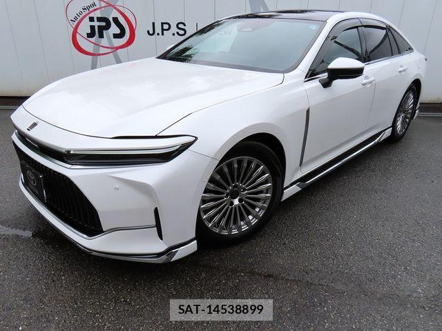 Toyota CROWN SEDAN 2026-04 8741352-29