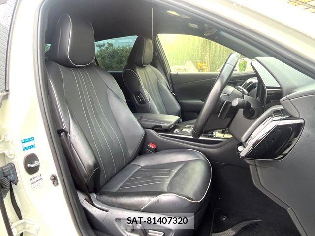 Toyota CROWN SEDAN 2019-03 8741388-11