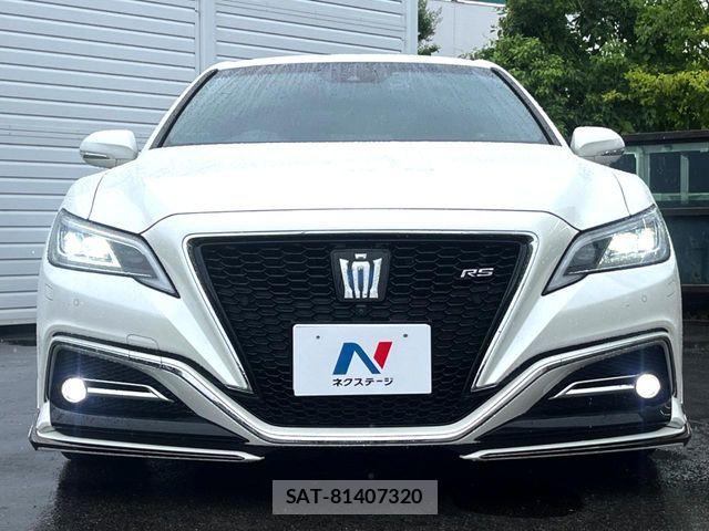 Toyota CROWN SEDAN 2019-03 8741388-16