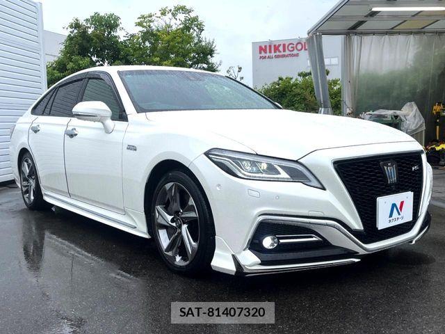 Toyota CROWN SEDAN 2019-03 8741388-18