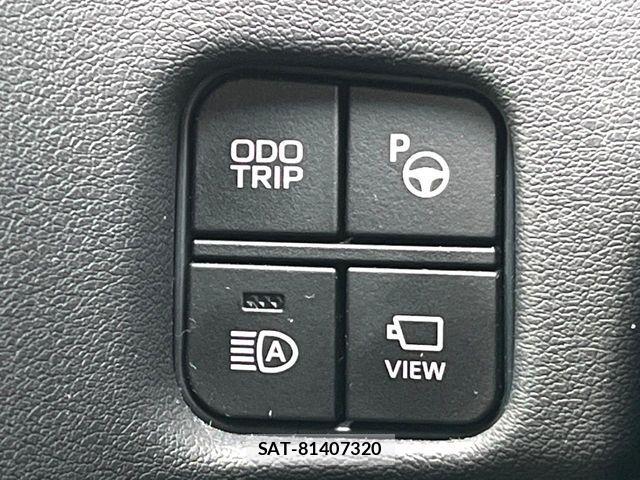 Toyota CROWN SEDAN 2019-03 8741388-8