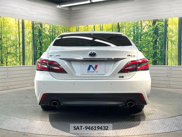 Toyota CROWN SEDAN 2018-08 8741381-14