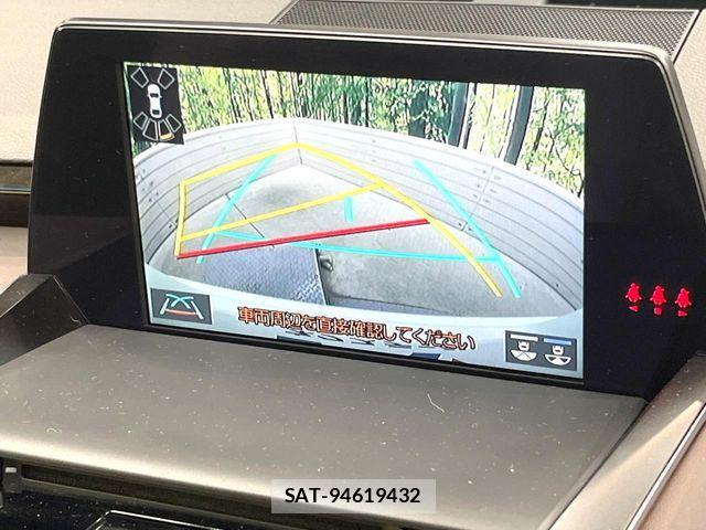 Toyota CROWN SEDAN 2018-08 8741381-3