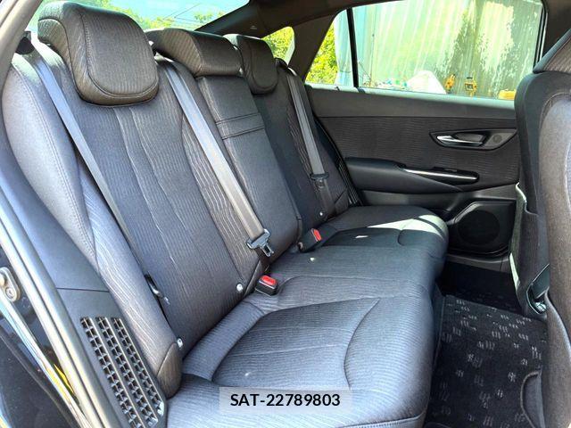 Toyota CROWN SEDAN 2019-04 8741371-11