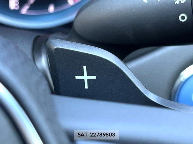 Toyota CROWN SEDAN 2019-04 8741371-6