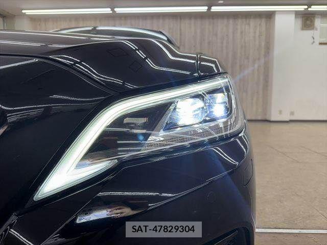 Toyota CROWN SEDAN 2021-08 8741391-10