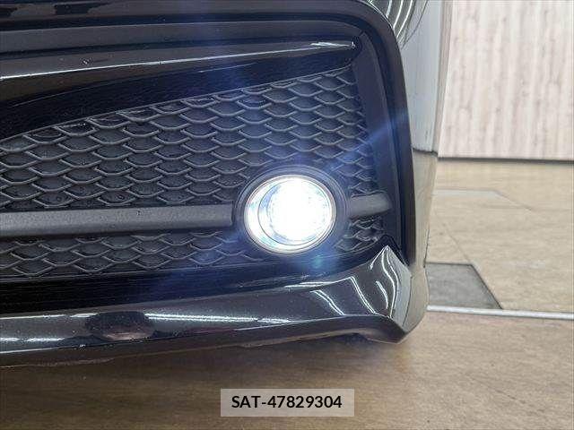 Toyota CROWN SEDAN 2021-08 8741391-11