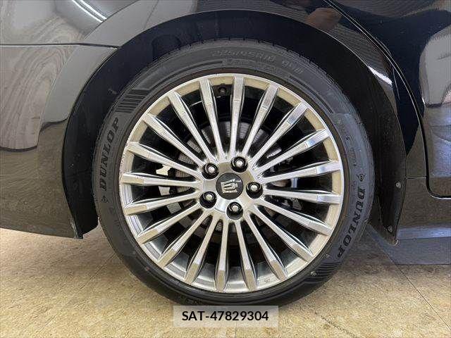 Toyota CROWN SEDAN 2021-08 8741391-26