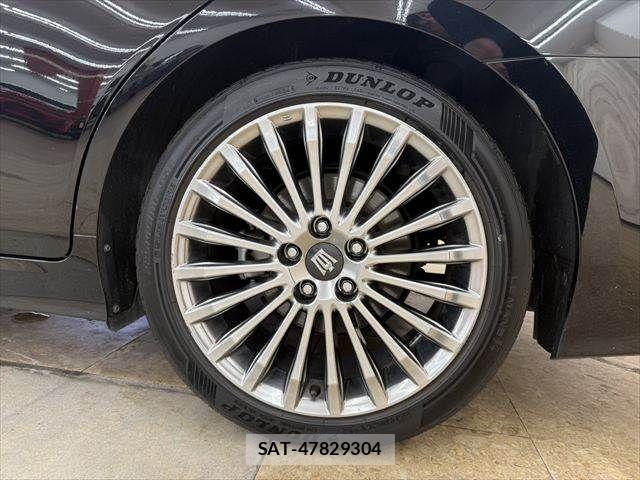 Toyota CROWN SEDAN 2021-08 8741391-27