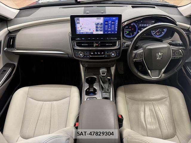 Toyota CROWN SEDAN 2021-08 8741391-2