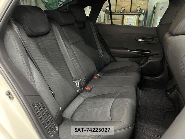 Toyota CROWN SEDAN 2018-07 8741392-10