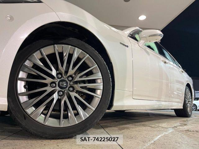 Toyota CROWN SEDAN 2018-07 8741392-13